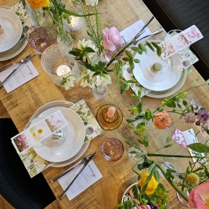 Invitasjoner - takkekort - bordkort - menyer 